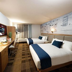 Premium Tower Queen Room